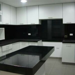 Cuarzo Negro Absoluto