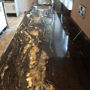 Granito Zara Black Gold