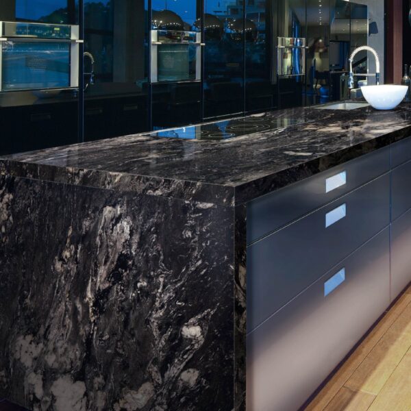 Granito Titanium Black