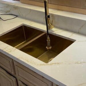 Cuarzo Calacatta Gold